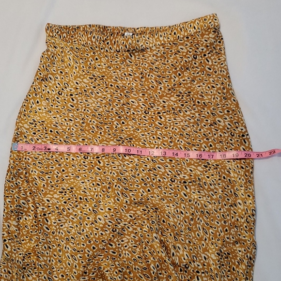 💙HP💙 Midi Skirt - Picture 11 of 13